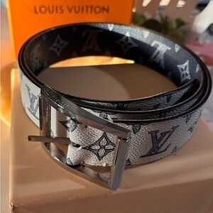 Louis Vuitton Monogram Black and White Belt